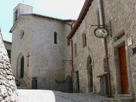 Locanda Il Falco Nero Fumone Екстериор снимка